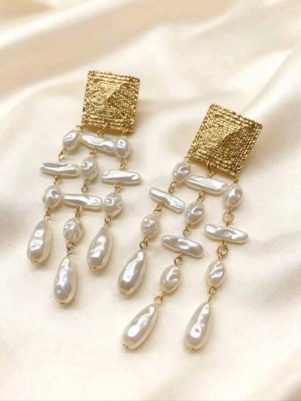 NEW! Stunning Gold and Pearl Dangle Statement Earrings - Elegant Women Jewelry